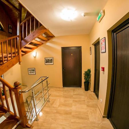 Pensiunea Marina Campina Bagian luar foto